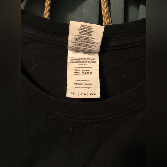 Bass lives matter, fishing T-shirt.   (Inventory tub #1). - Picture 3 of 6